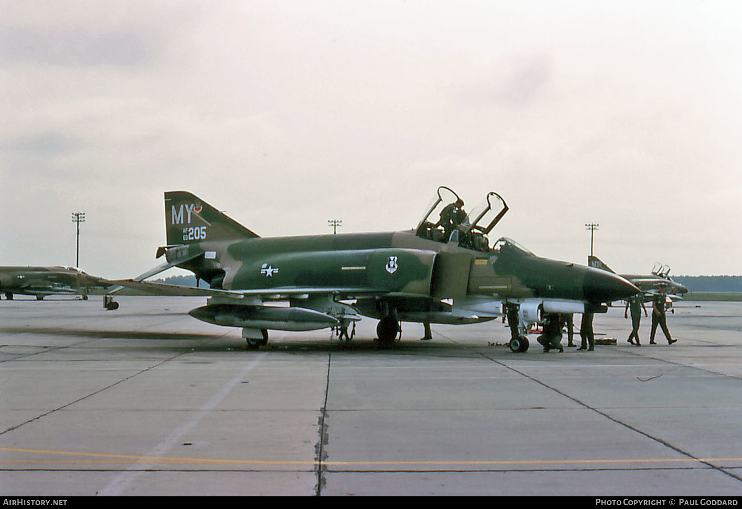 Aircraft Photo of 69-7205 / AF69-205 | McDonnell Douglas F-4E Phantom II | USA - Air Force | AirHistory.net #659748