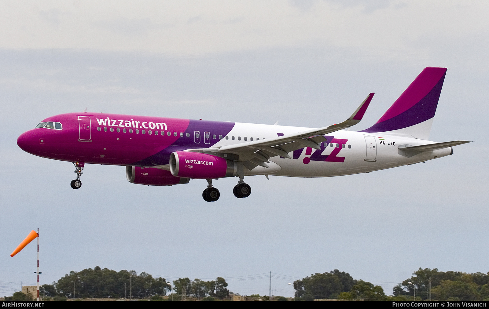 Aircraft Photo of HA-LYC | Airbus A320-232 | Wizz Air | AirHistory.net #659810
