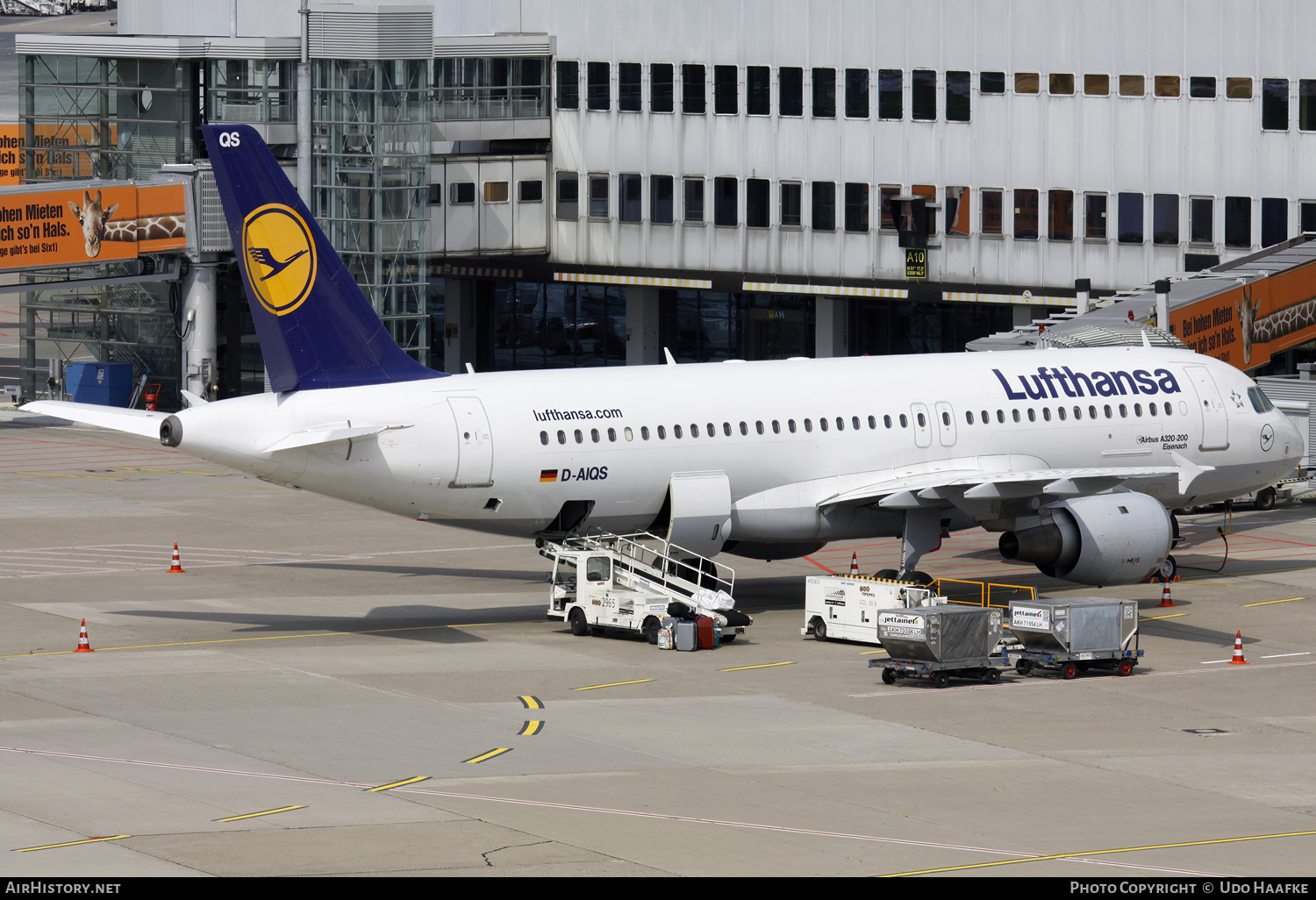Aircraft Photo of D-AIQS | Airbus A320-211 | Lufthansa | AirHistory.net #659833