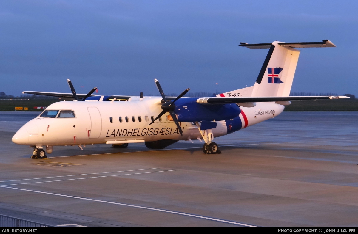 Aircraft Photo of TF-SIF | Bombardier DHC-8-314Q Dash 8 | Landhelgisgæslan | AirHistory.net #659871