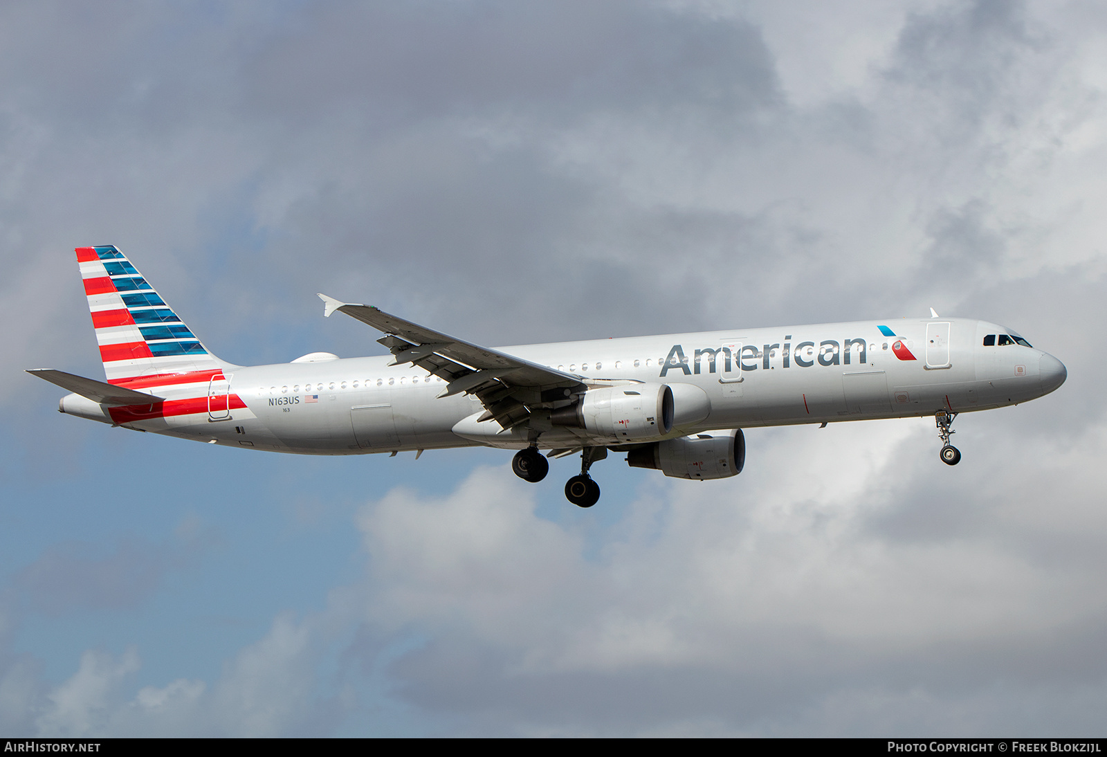 Aircraft Photo of N163US | Airbus A321-211 | American Airlines | AirHistory.net #659881