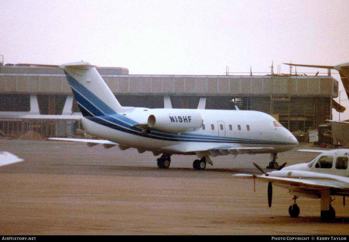 Aircraft Photo of N19HF | Canadair Challenger 600 (CL-600-1A11) | AirHistory.net #659918