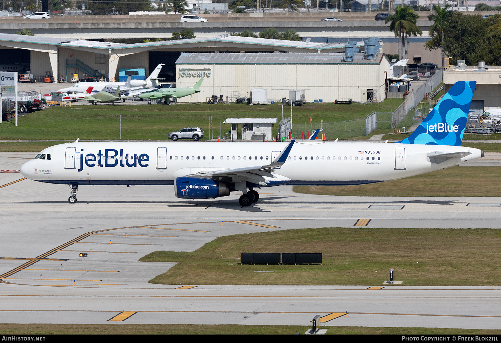 Aircraft Photo of N935JB | Airbus A321-231 | JetBlue Airways | AirHistory.net #659961