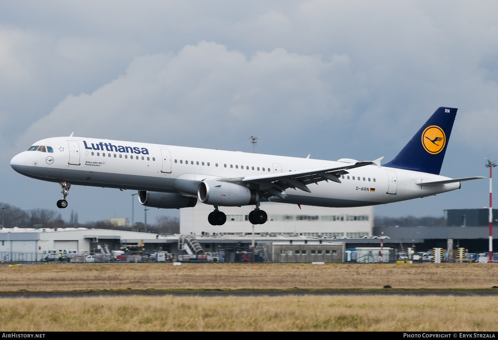 Aircraft Photo of D-AIRN | Airbus A321-131 | Lufthansa | AirHistory.net #659970
