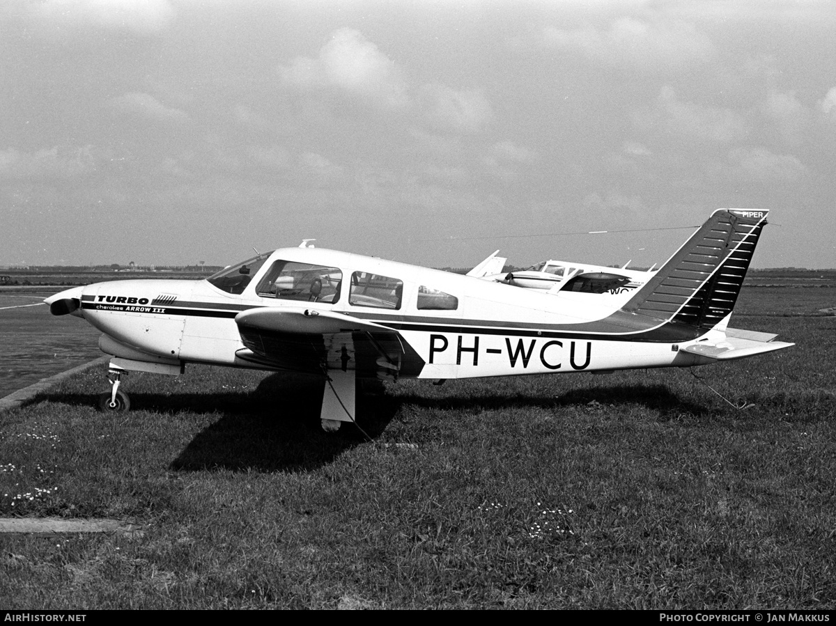 Aircraft Photo of PH-WCU | Piper PA-28R-201T Turbo Cherokee Arrow III | AirHistory.net #659993