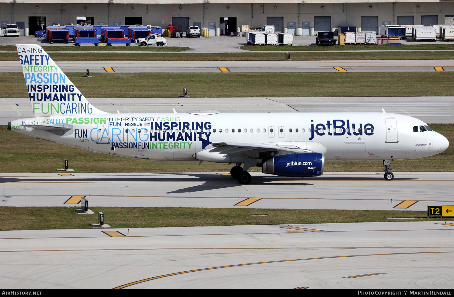 Aircraft Photo of N598JB | Airbus A320-232 | JetBlue Airways | AirHistory.net #660041
