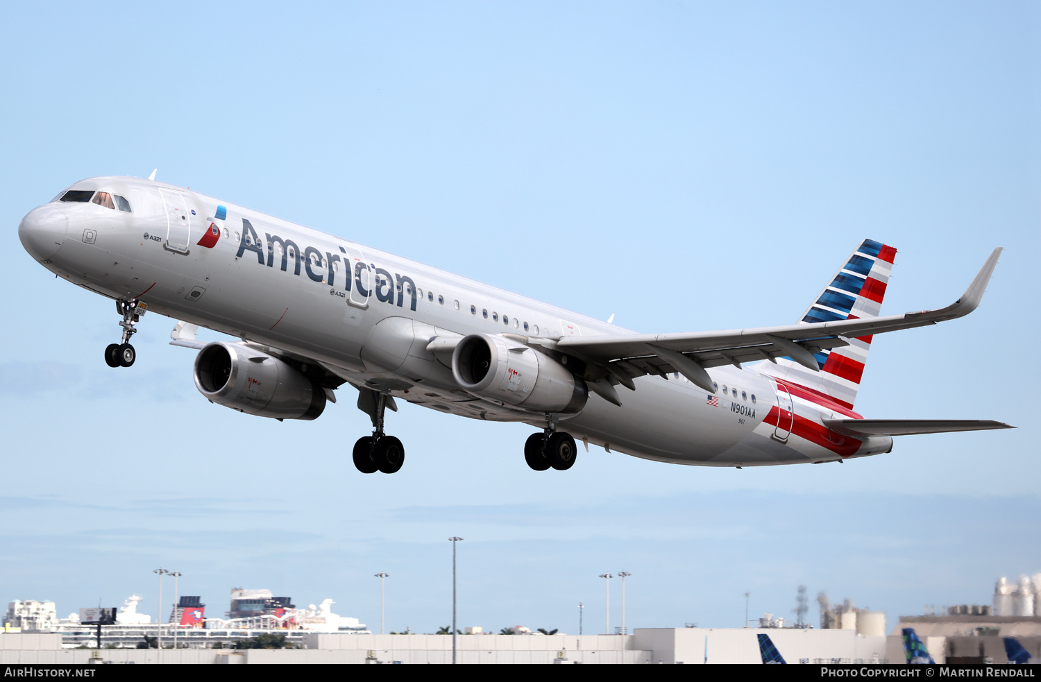 Aircraft Photo of N901AA | Airbus A321-231 | American Airlines | AirHistory.net #660043