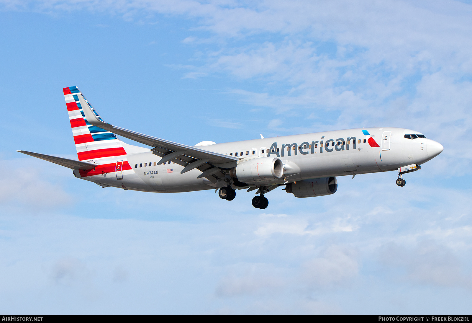 Aircraft Photo of N974AN | Boeing 737-823 | American Airlines | AirHistory.net #660074