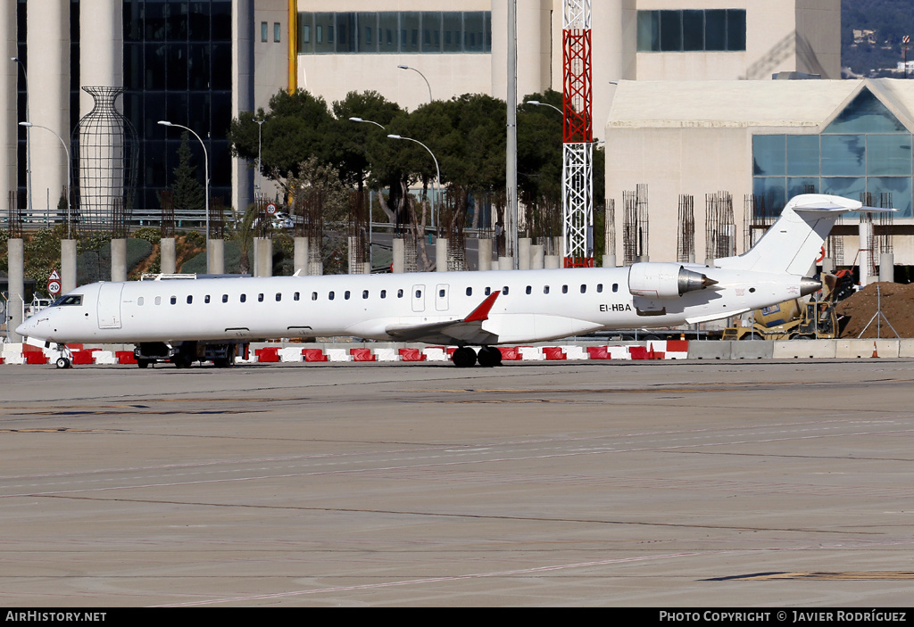 Aircraft Photo of EI-HBA | Bombardier CRJ-1000 (CL-600-2E25) | AirHistory.net #660141