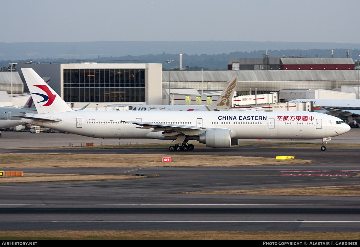 Aircraft Photo of B-2021 | Boeing 777-39P/ER | China Eastern Airlines | AirHistory.net #660155