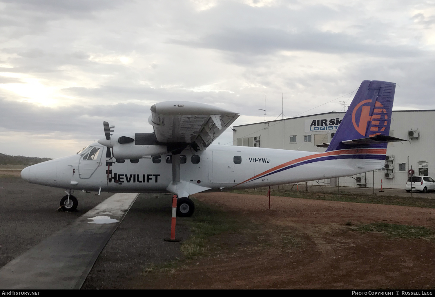 Aircraft Photo of VH-YWJ | De Havilland Canada DHC-6-300 Twin Otter | Hevilift | AirHistory.net #660157