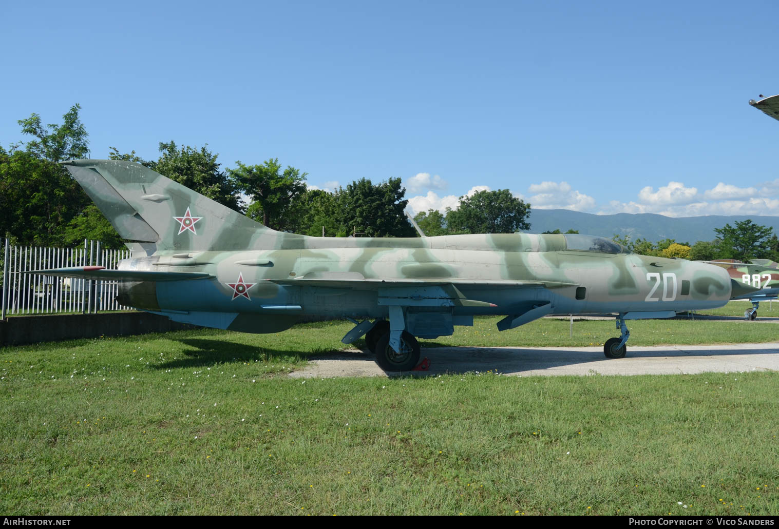 Aircraft Photo of 20 | Mikoyan-Gurevich MiG-21PF | Bulgaria - Air Force | AirHistory.net #660165