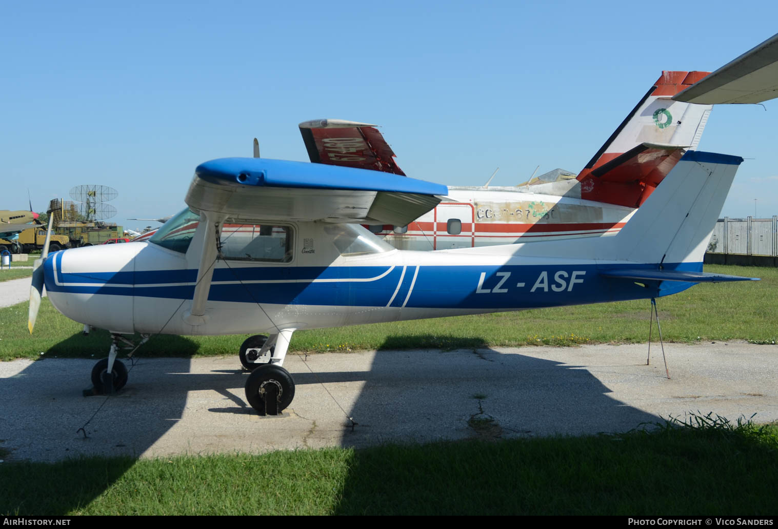 Aircraft Photo of LZ-ASF | Cessna 150L | AirHistory.net #660166