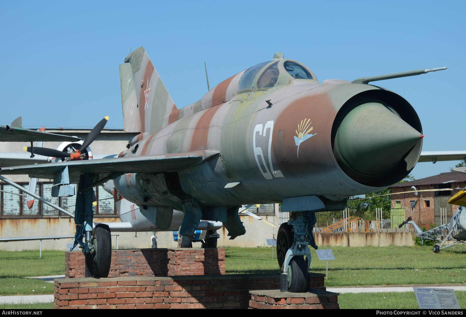 Aircraft Photo of 62 | Mikoyan-Gurevich MiG-21PFM | Bulgaria - Air Force | AirHistory.net #660175