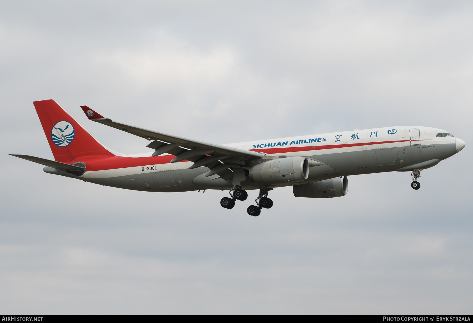 Aircraft Photo of B-308L | Airbus A330-243F | Sichuan Airlines | AirHistory.net #660179