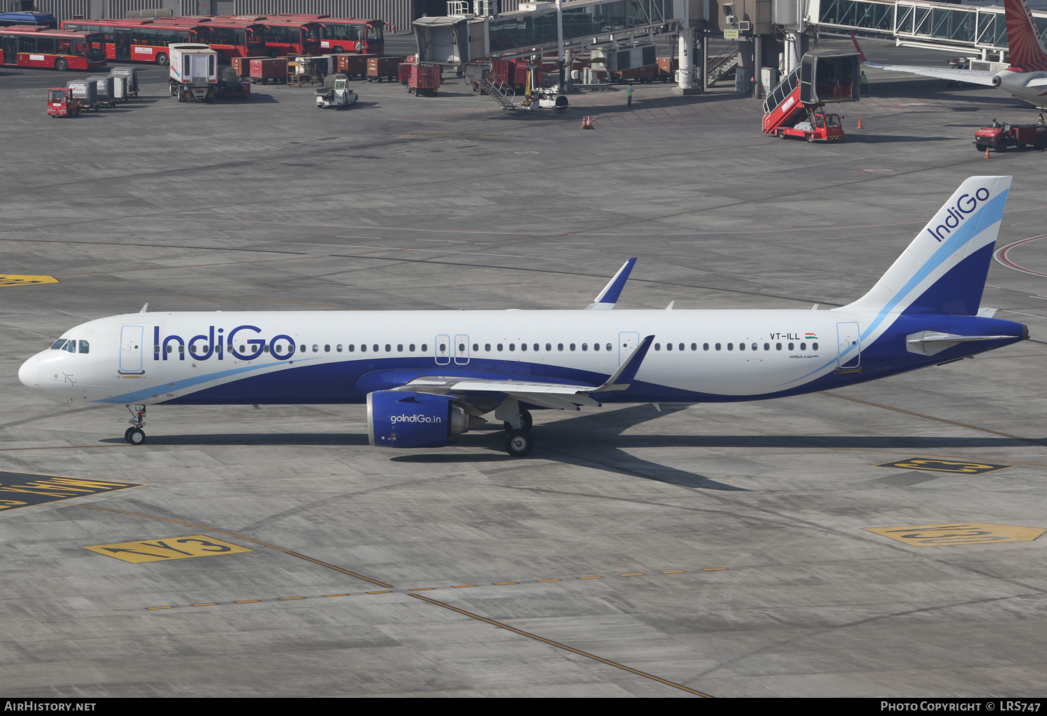 Aircraft Photo of VT-ILL | Airbus A321-251NX | IndiGo | AirHistory.net #660208