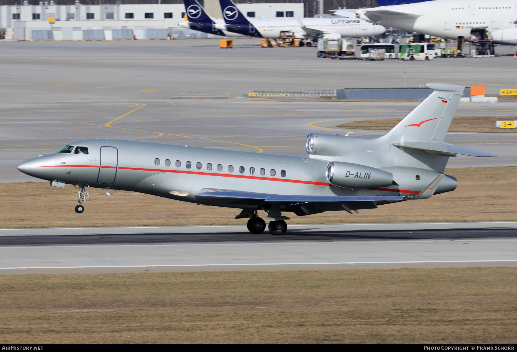 Aircraft Photo of D-ALIN | Dassault Falcon 7X | VistaJet | AirHistory.net #660228