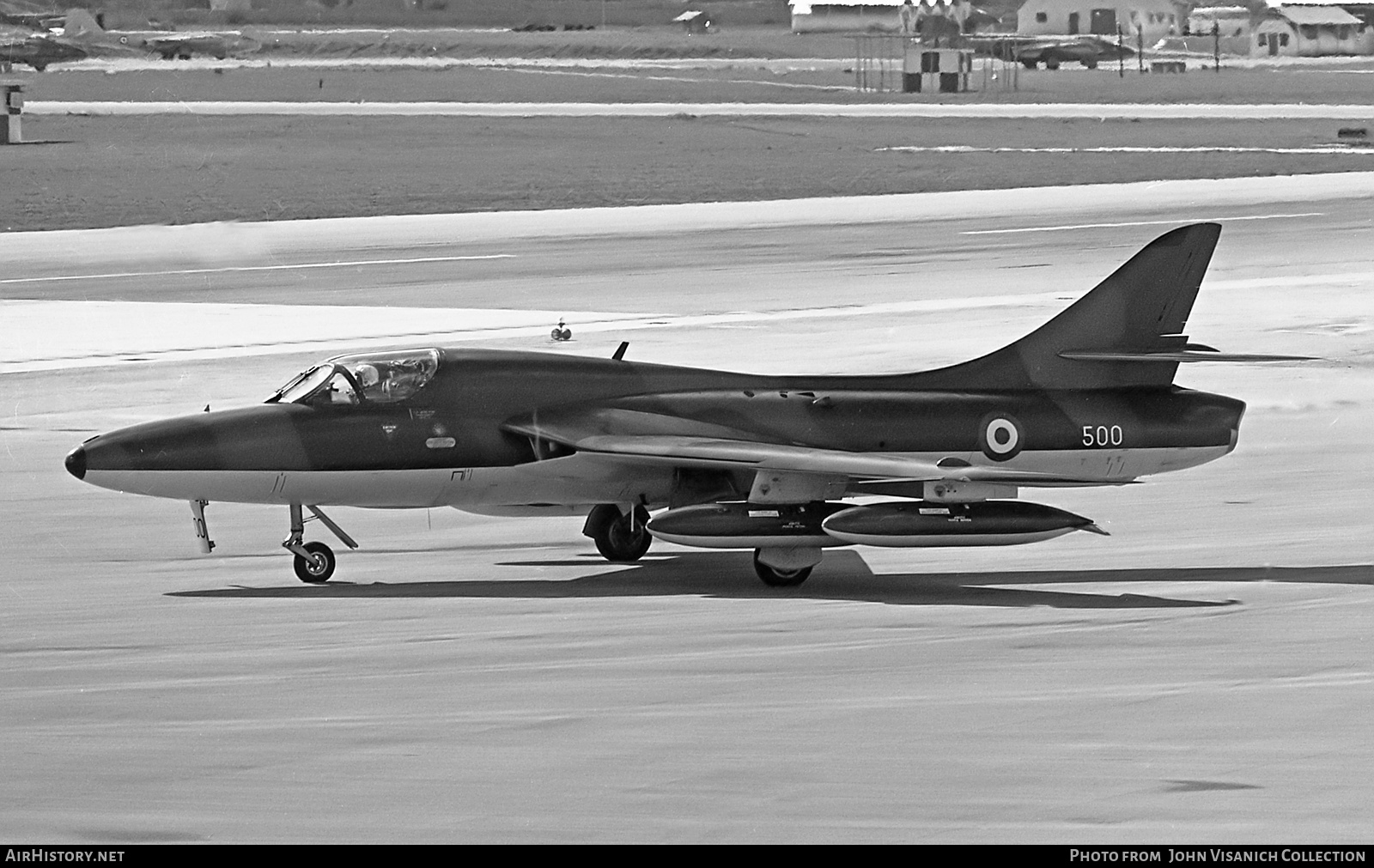 Aircraft Photo of 500 | Hawker Hunter T75 | Singapore - Air Force | AirHistory.net #660243