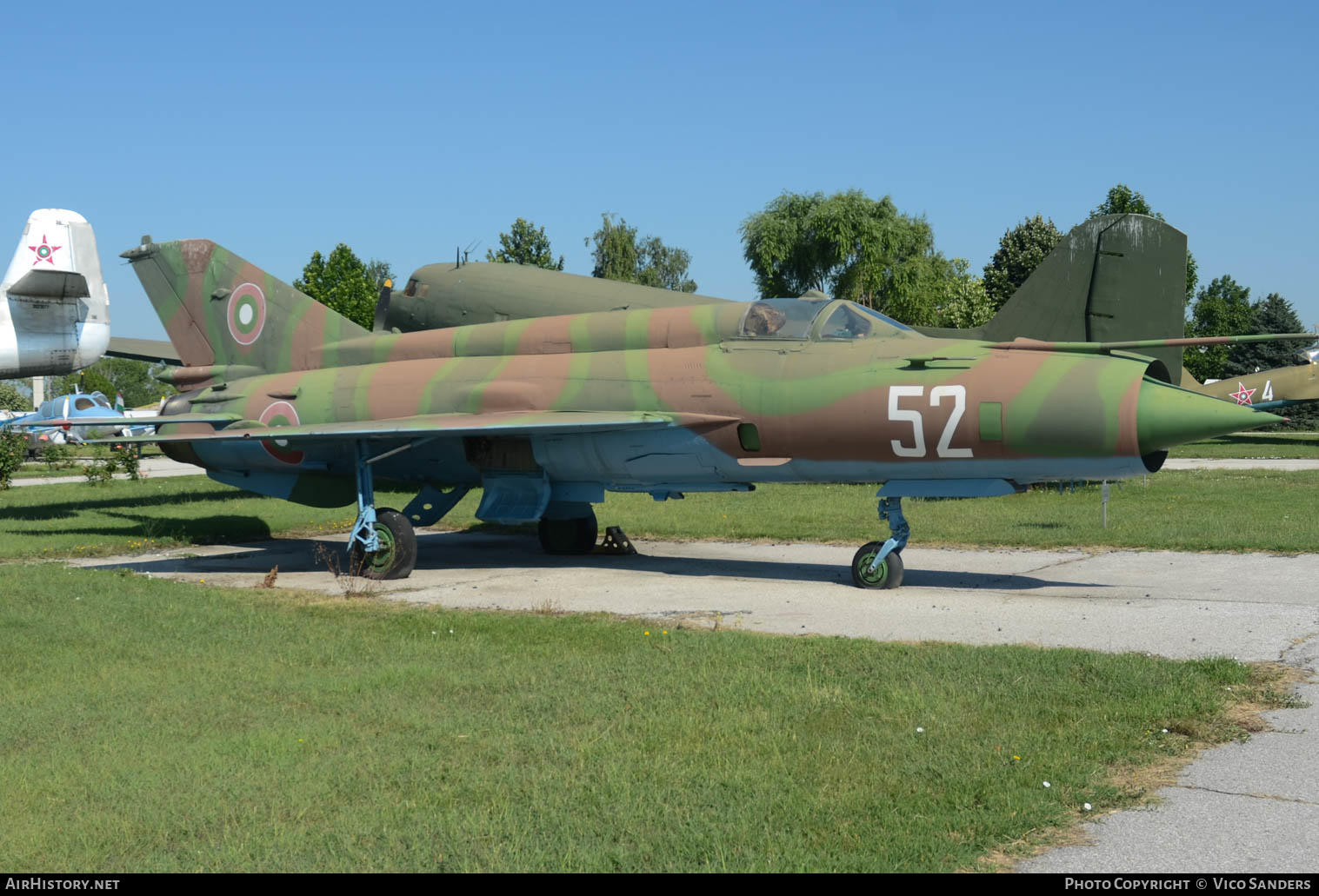 Aircraft Photo of 52 | Mikoyan-Gurevich MiG-21MF | Bulgaria - Air Force | AirHistory.net #660248