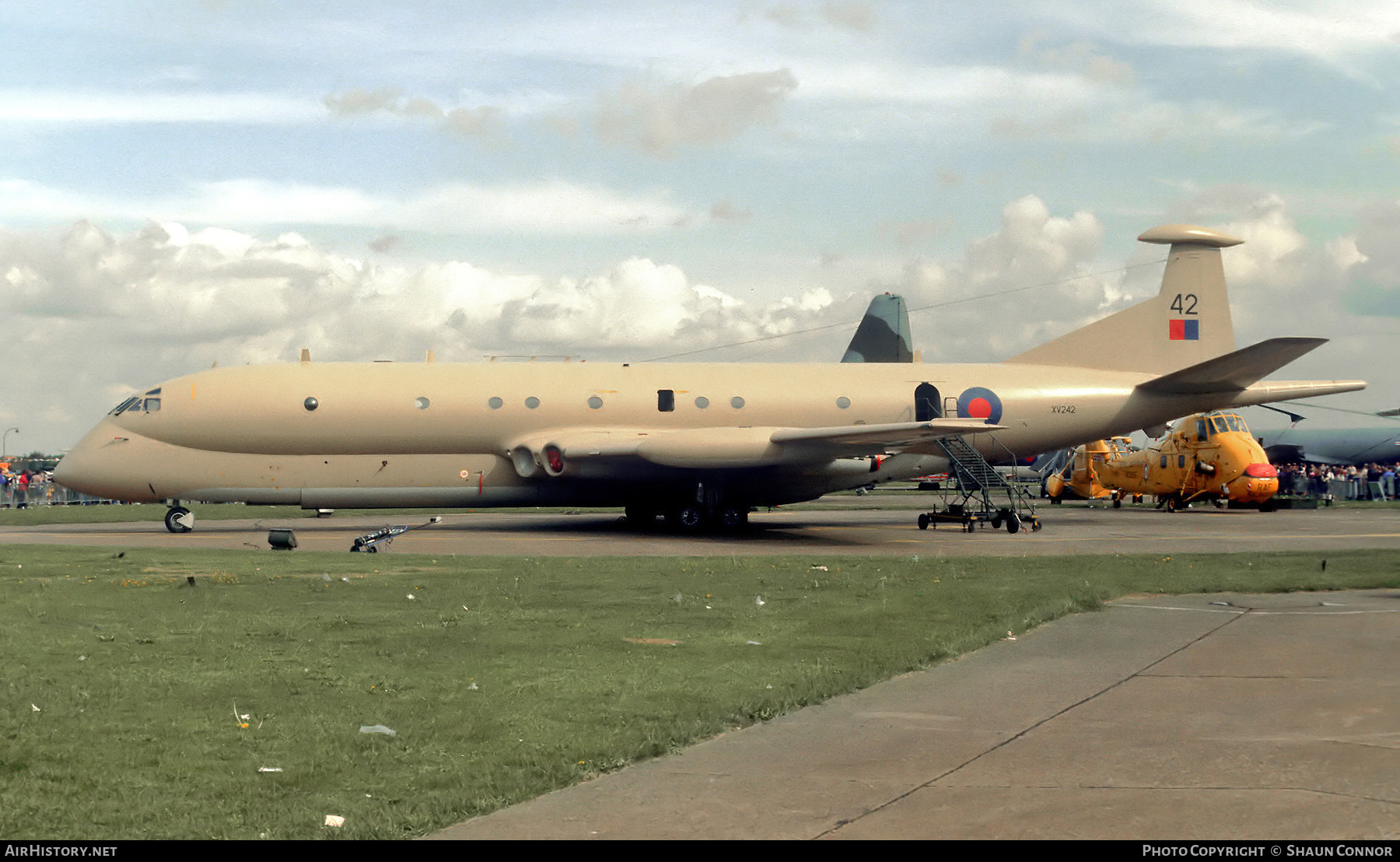 Aircraft Photo of XV242 | Hawker Siddeley HS-801 Nimrod MR.2 | UK - Air Force | AirHistory.net #660258