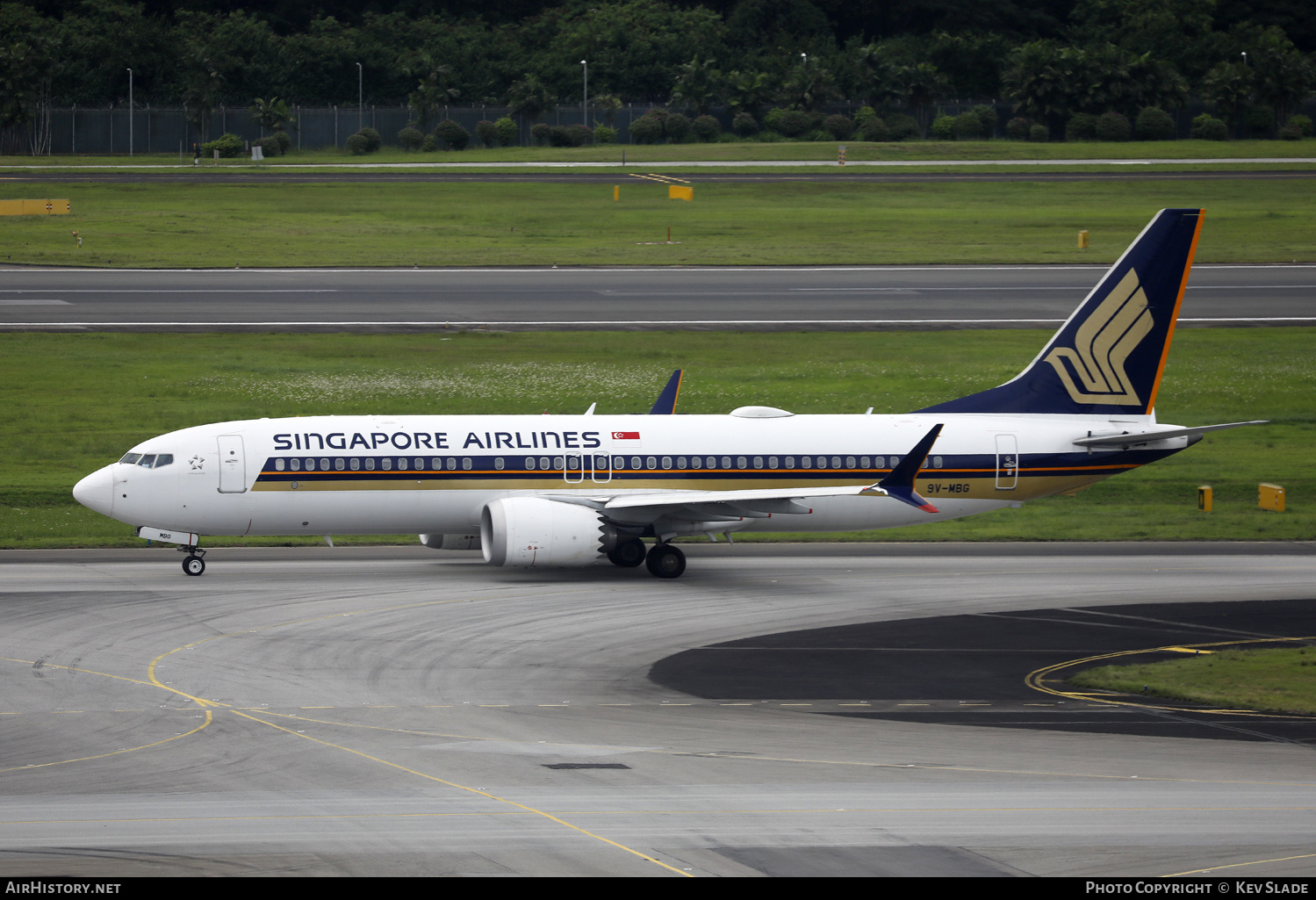 Aircraft Photo of 9V-MBG | Boeing 737-8 Max 8 | Singapore Airlines | AirHistory.net #660280