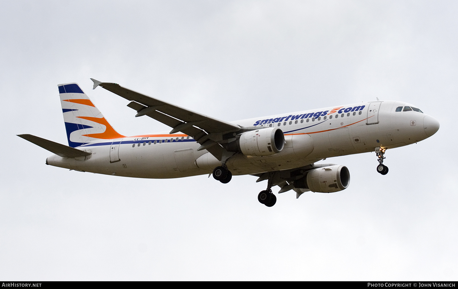 Aircraft Photo of SX-BHV | Airbus A320-211 | Smartwings | AirHistory.net #660320