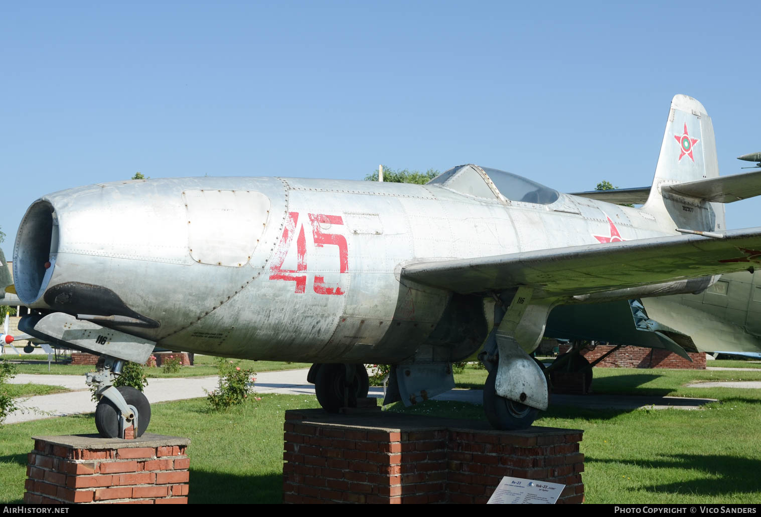 Aircraft Photo of 45 | Yakovlev Yak-23 | Bulgaria - Air Force | AirHistory.net #660337