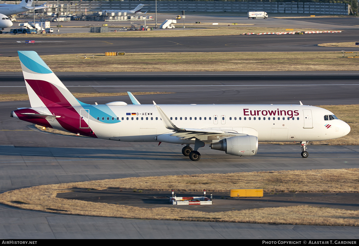 Aircraft Photo of D-AEWW | Airbus A320-214 | Eurowings | AirHistory.net #660396