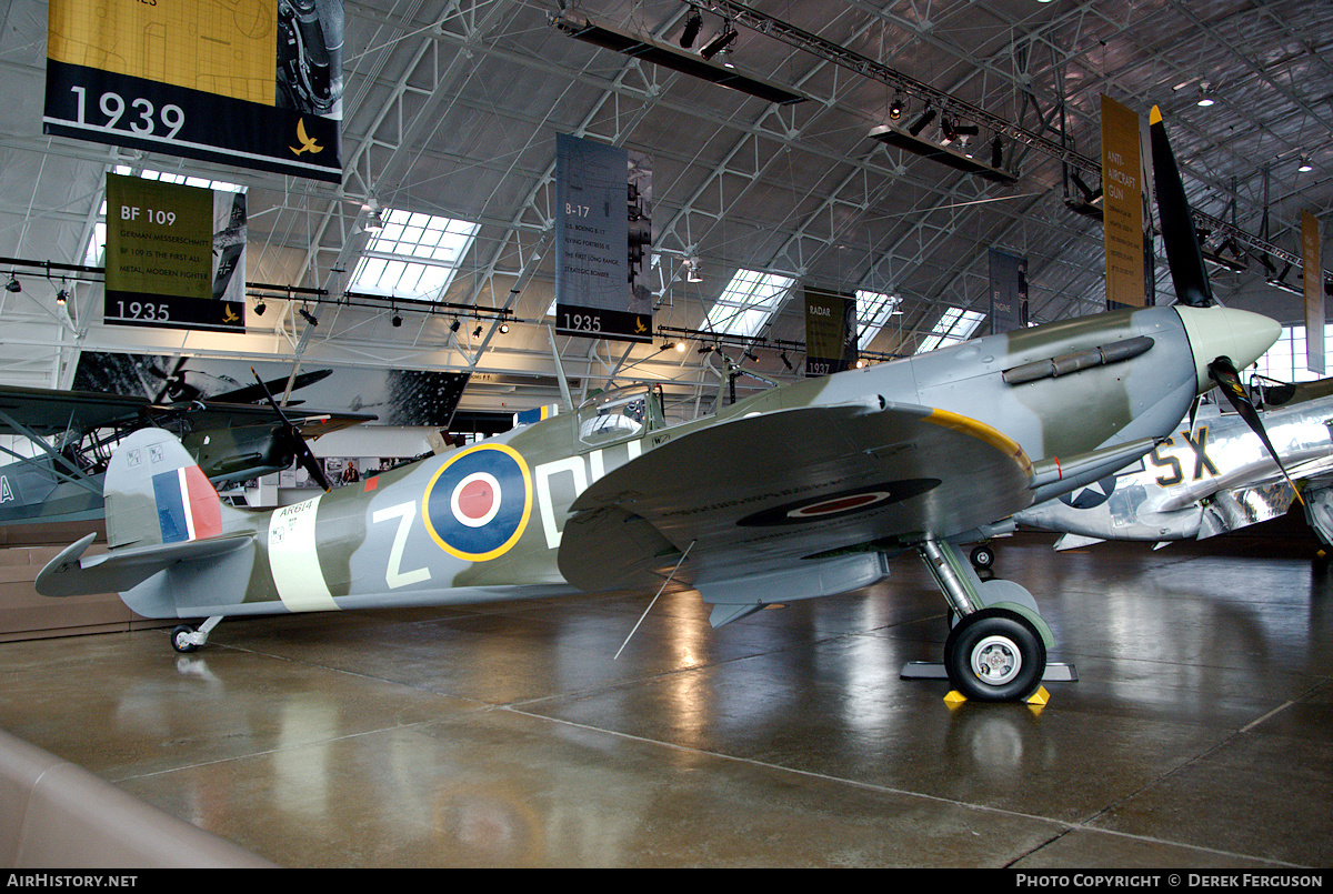 Aircraft Photo of N614VC / AR614 | Supermarine 349 Spitfire LF5C | UK - Air Force | AirHistory.net #660452