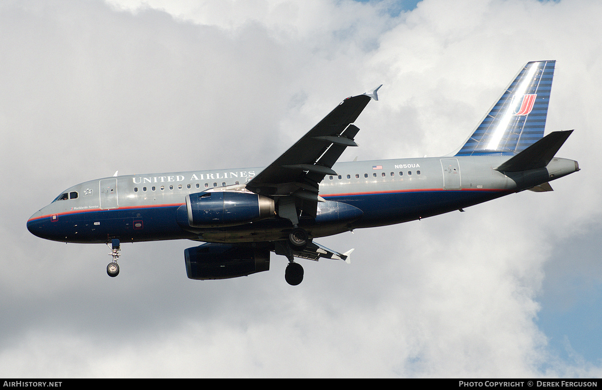 Aircraft Photo of N850UA | Airbus A319-131 | United Airlines | AirHistory.net #660471
