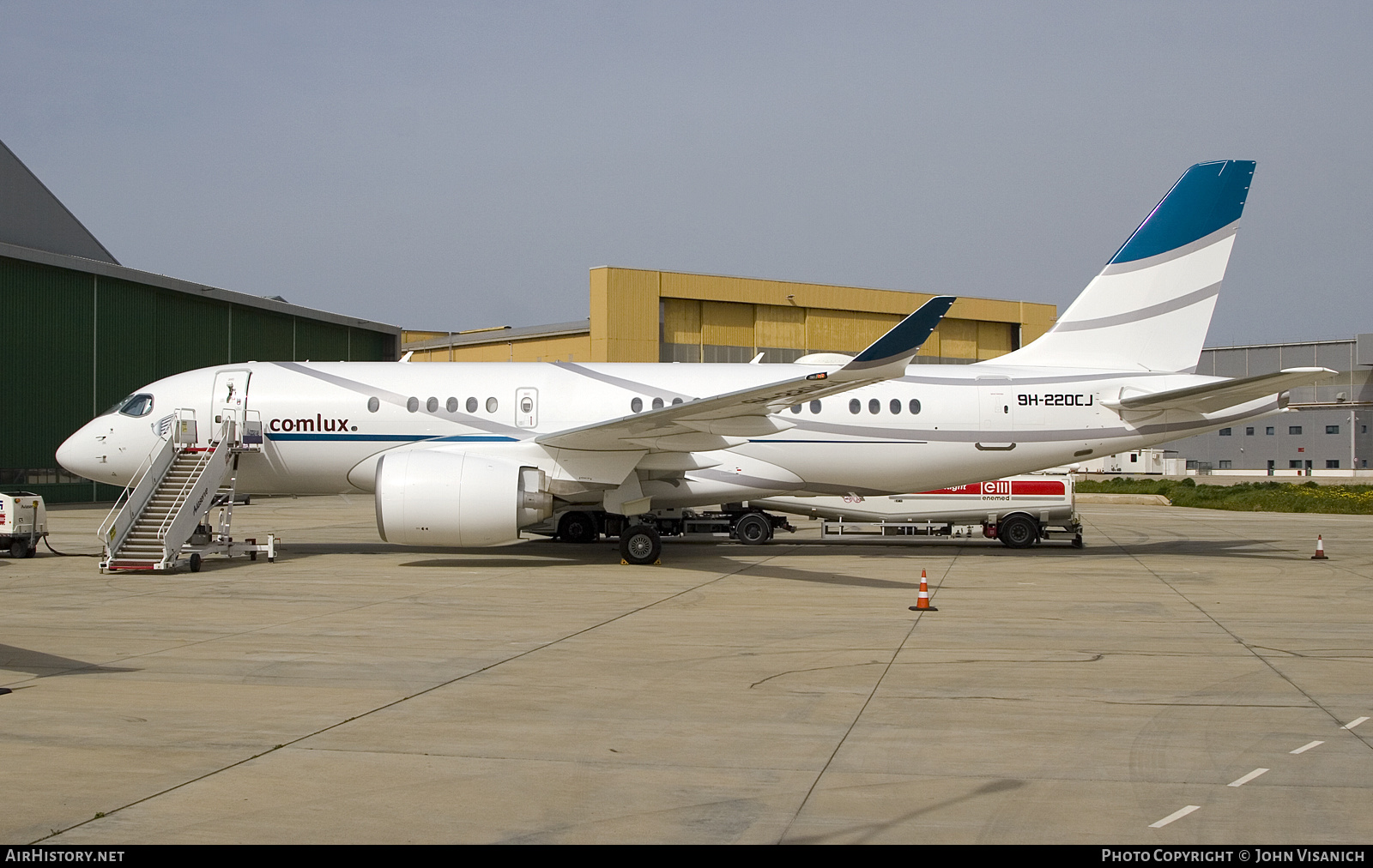 Aircraft Photo of 9H-220CJ | Airbus ACJ220 TwoTwenty (BD-500-1A10) | Comlux Aviation | AirHistory.net #660531