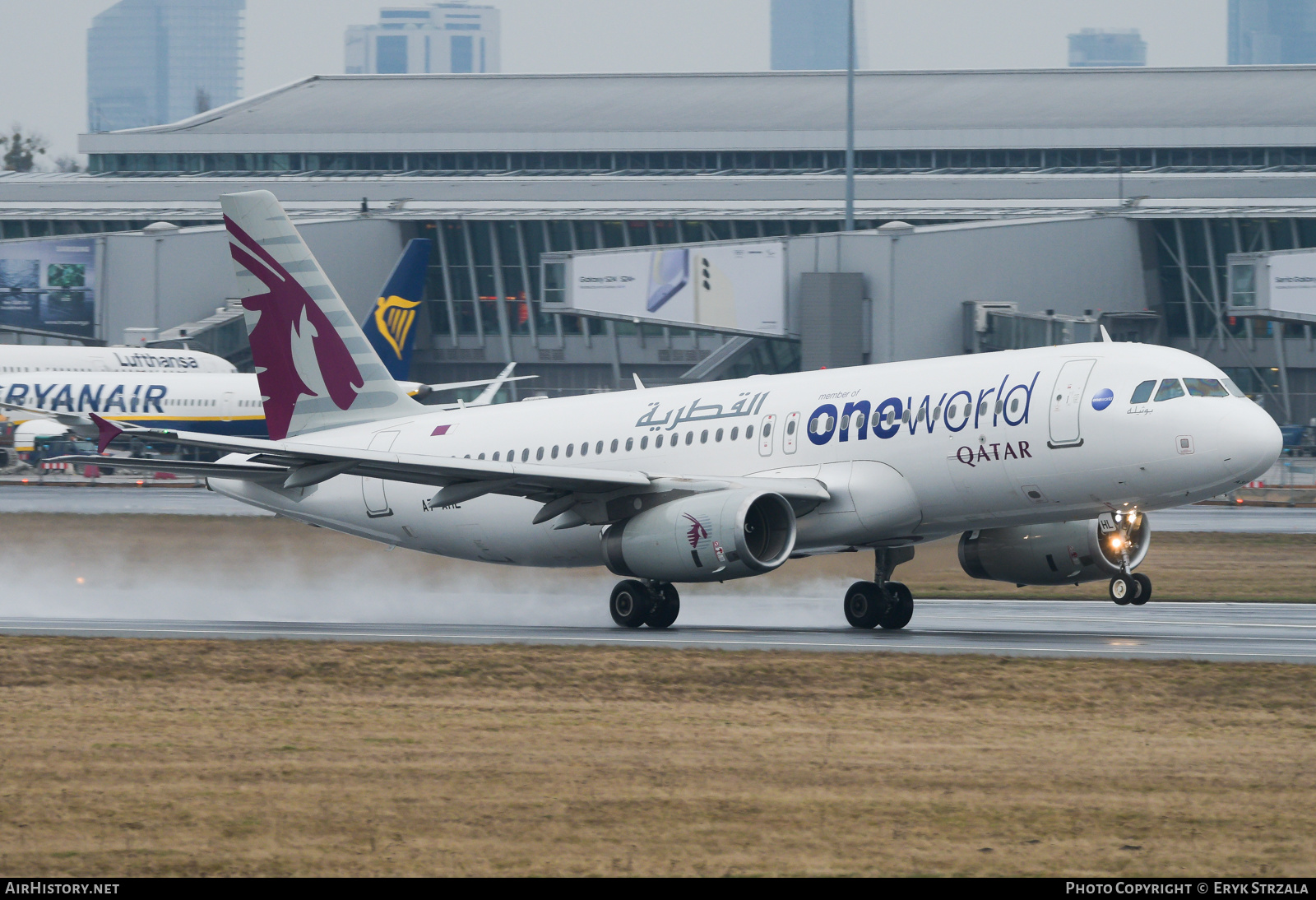 Aircraft Photo of A7-AHL | Airbus A320-232 | Qatar Airways | AirHistory.net #660574