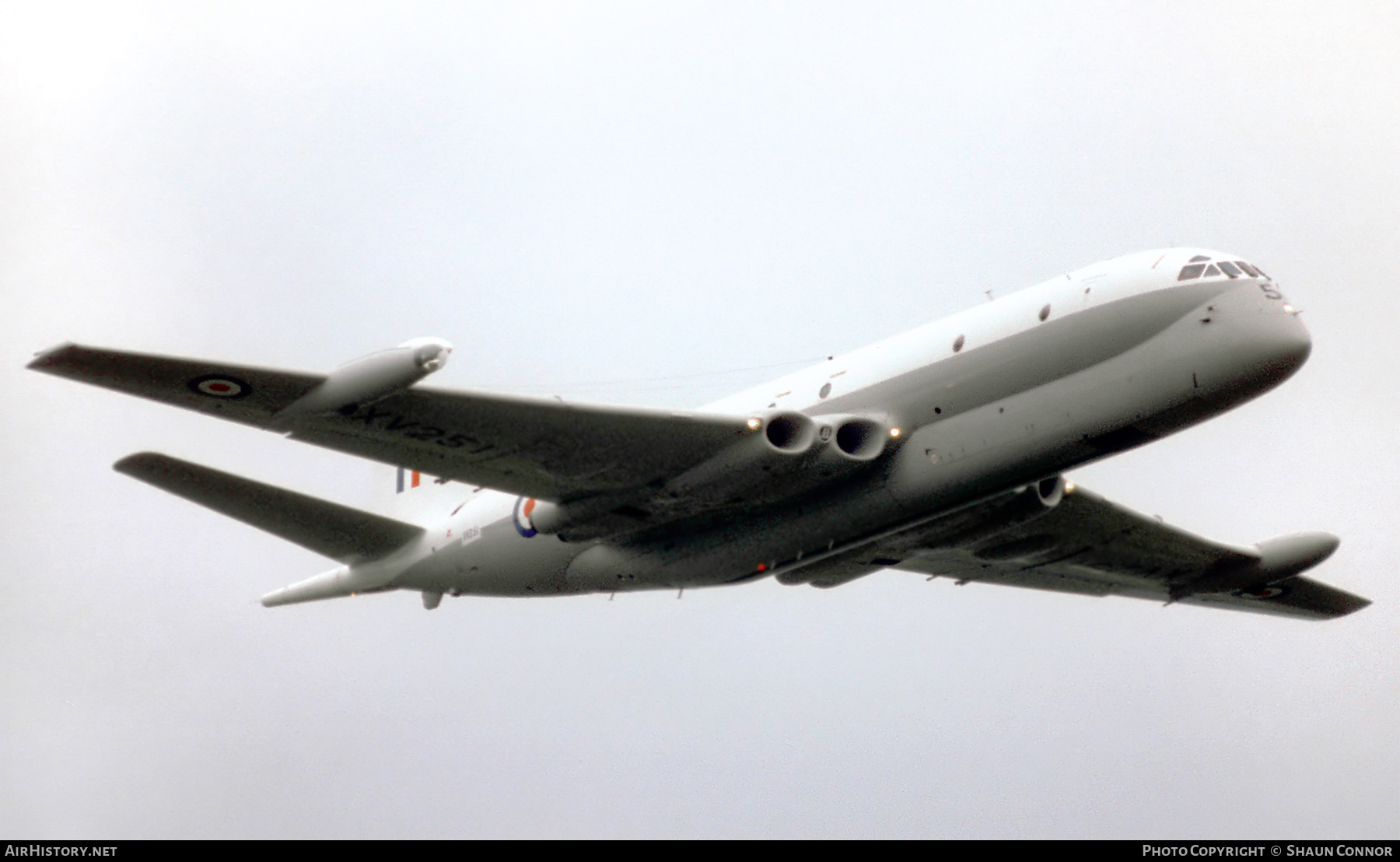 Aircraft Photo of XV251 | Hawker Siddeley Nimrod MR2 | UK - Air Force | AirHistory.net #660576