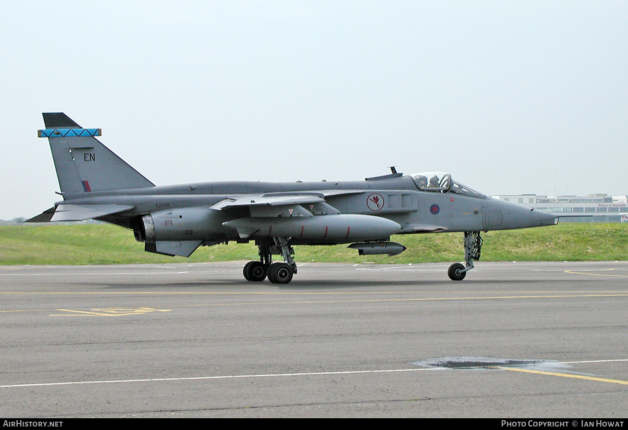 Aircraft Photo of XZ109 | Sepecat Jaguar GR3A | UK - Air Force | AirHistory.net #660654