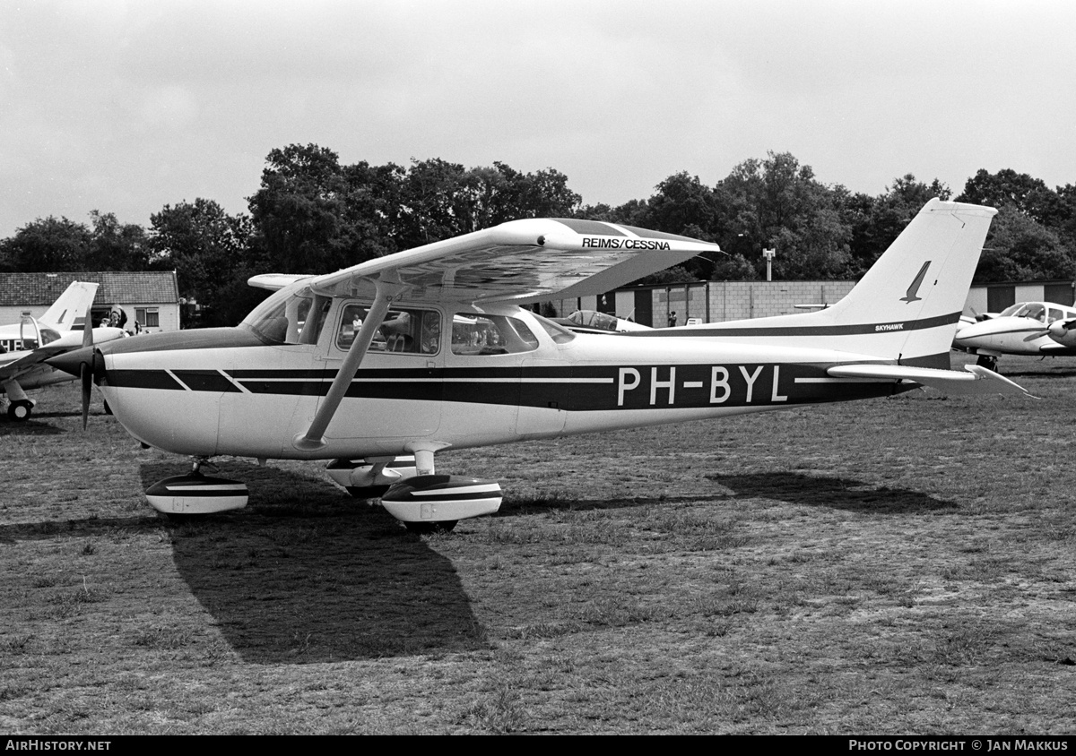 Aircraft Photo of PH-BYL | Reims F172N Skyhawk II | AirHistory.net #660674