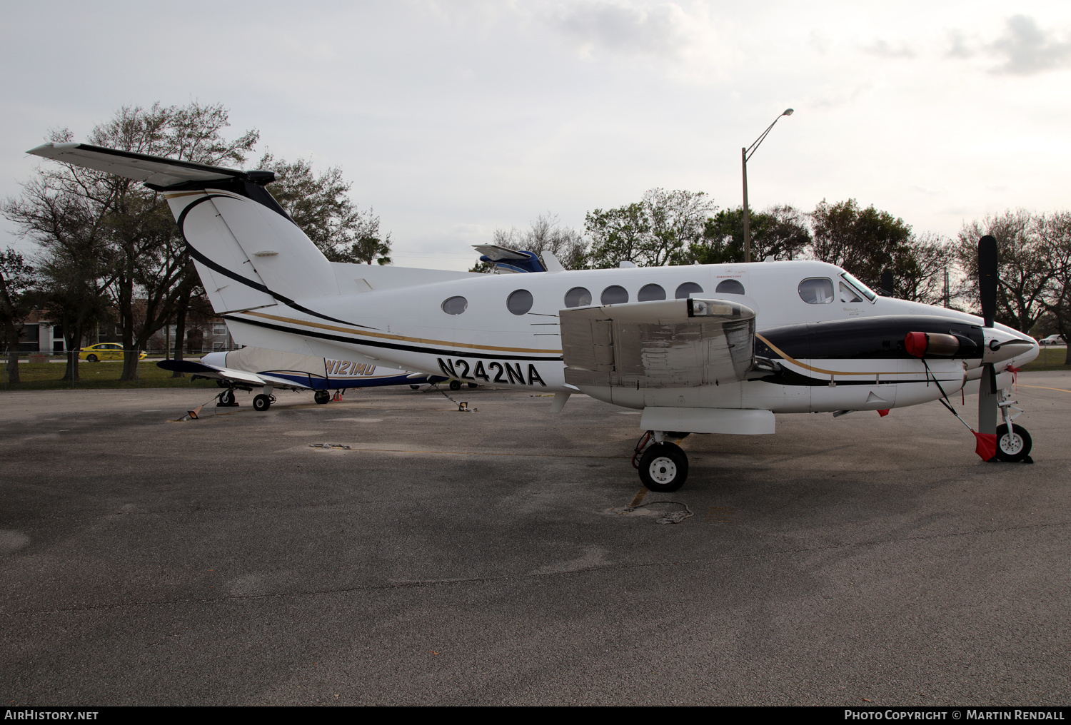 Aircraft Photo of N242NA | Beech B200 Super King Air | AirHistory.net #660689