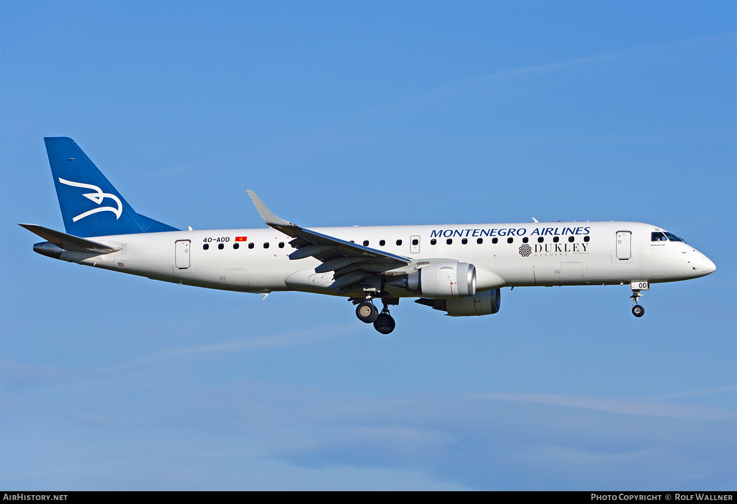 Aircraft Photo of 4O-AOD | Embraer 190LR (ERJ-190-100LR) | Montenegro Airlines | AirHistory.net #660896