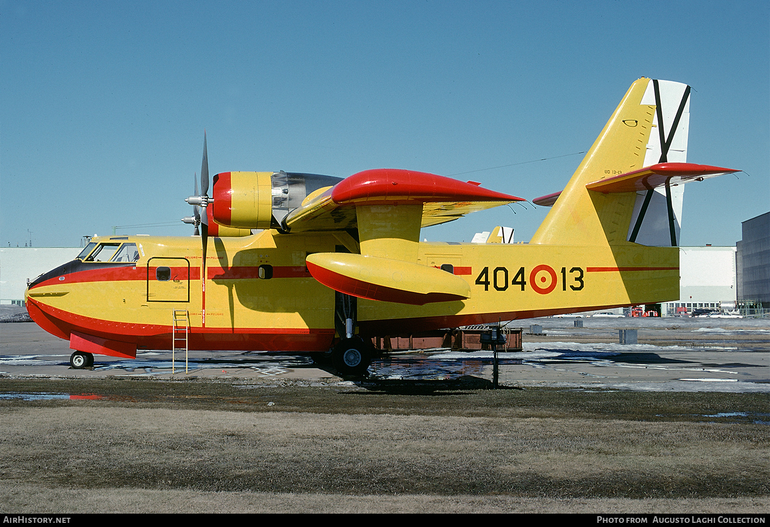 Aircraft Photo of UD.13-13 | Canadair CL-215-III (CL-215-1A10) | Spain - Air Force | AirHistory.net #660943