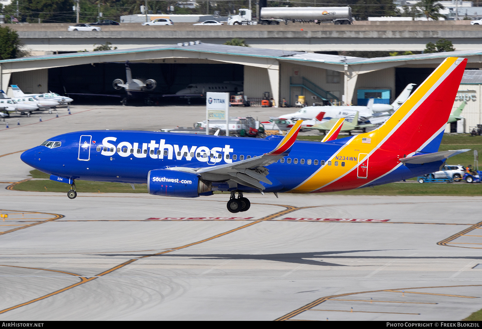 Aircraft Photo of N234WN | Boeing 737-7H4 | Southwest Airlines | AirHistory.net #660998