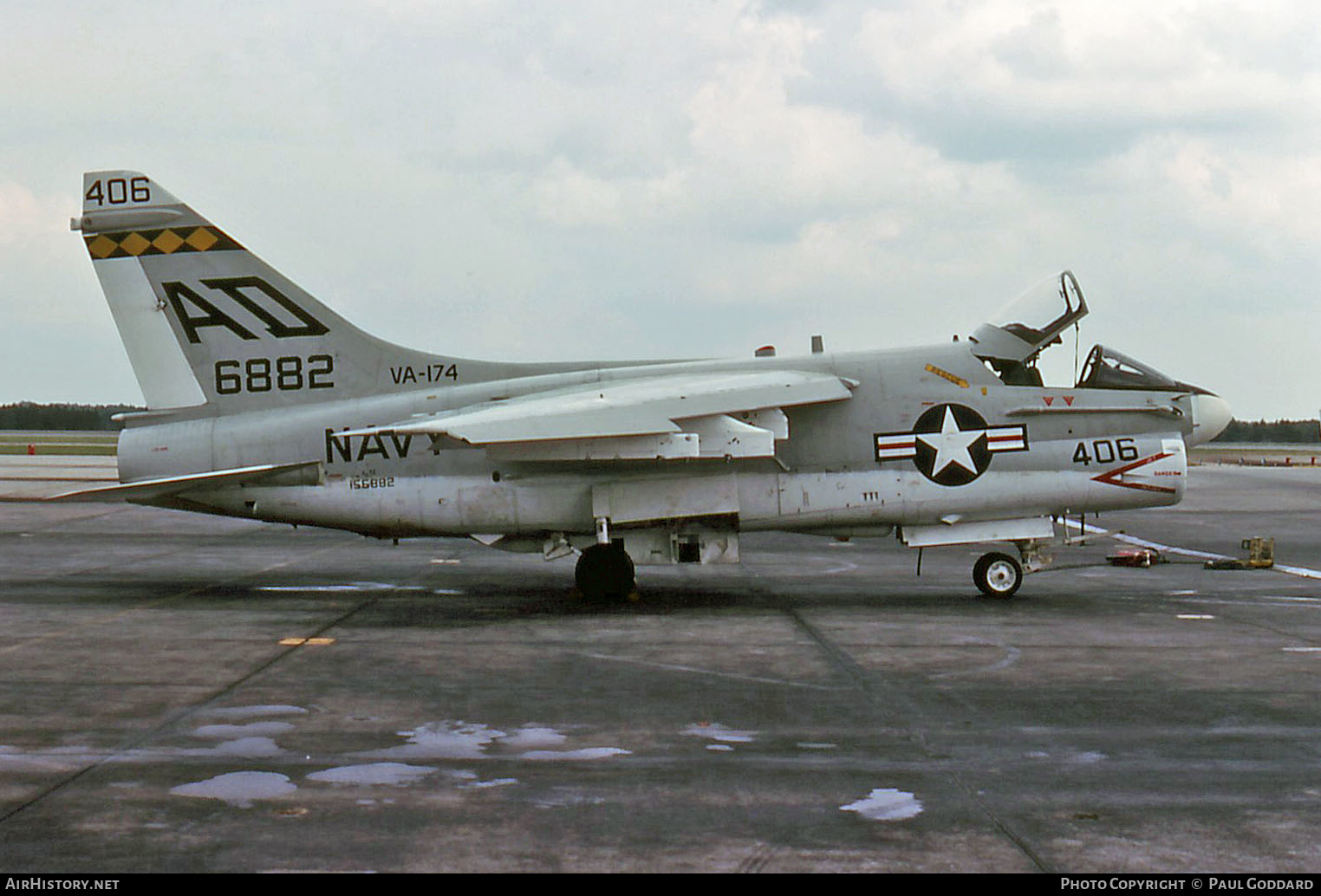 Aircraft Photo of 156882 / 6882 | LTV A-7E Corsair II | USA - Navy | AirHistory.net #661054