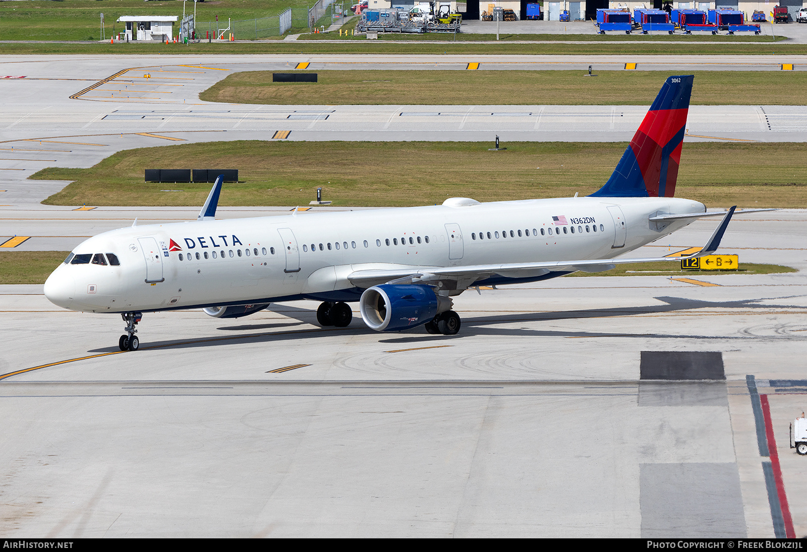 Aircraft Photo of N362DN | Airbus A321-213 | Delta Air Lines | AirHistory.net #661068