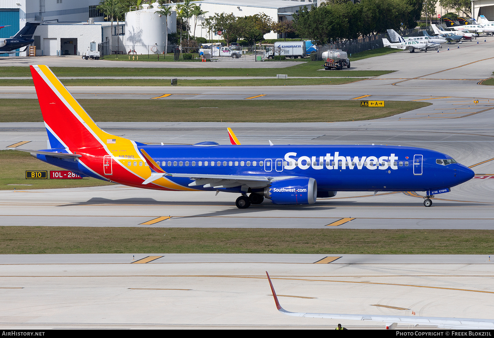 Aircraft Photo of N8796L | Boeing 737-8 Max 8 | Southwest Airlines | AirHistory.net #661086