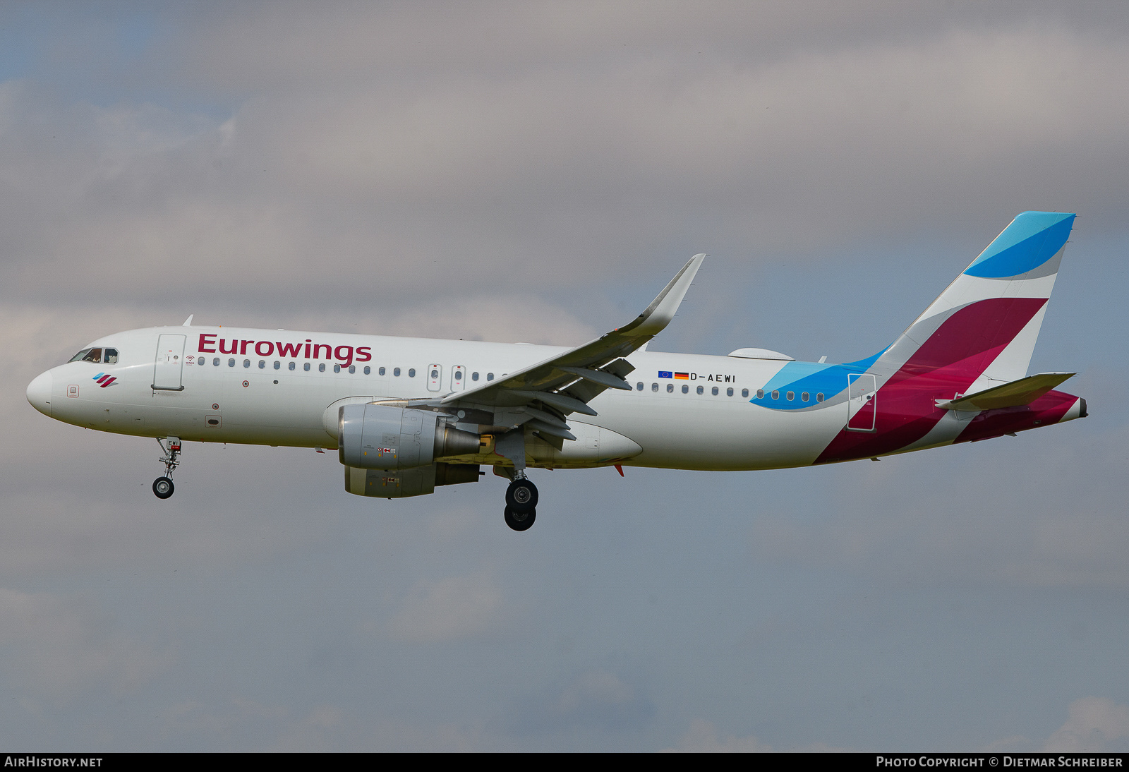 Aircraft Photo of D-AEWI | Airbus A320-214 | Eurowings | AirHistory.net #661114