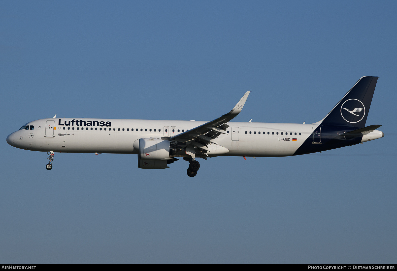 Aircraft Photo of D-AIEC | Airbus A321-271NX | Lufthansa | AirHistory.net #661136