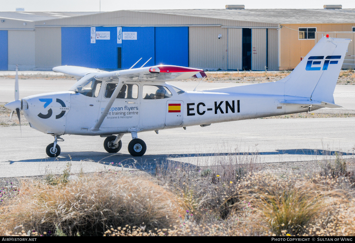 Aircraft Photo of EC-KNI | Cessna 172R Skyhawk II | European Flyers | AirHistory.net #661207