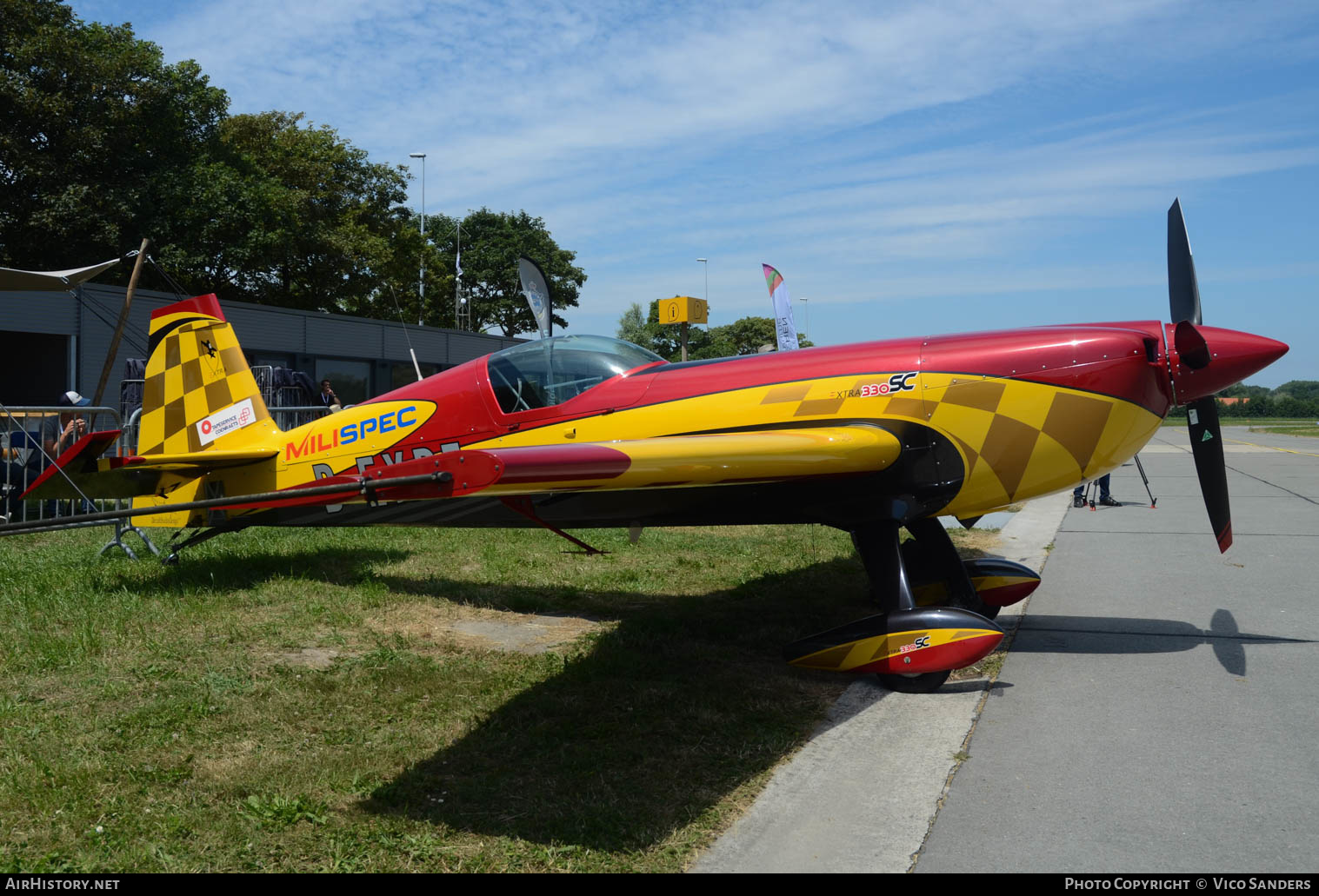 Aircraft Photo of D-EXBE | Extra EA-330SC | AirHistory.net #661214