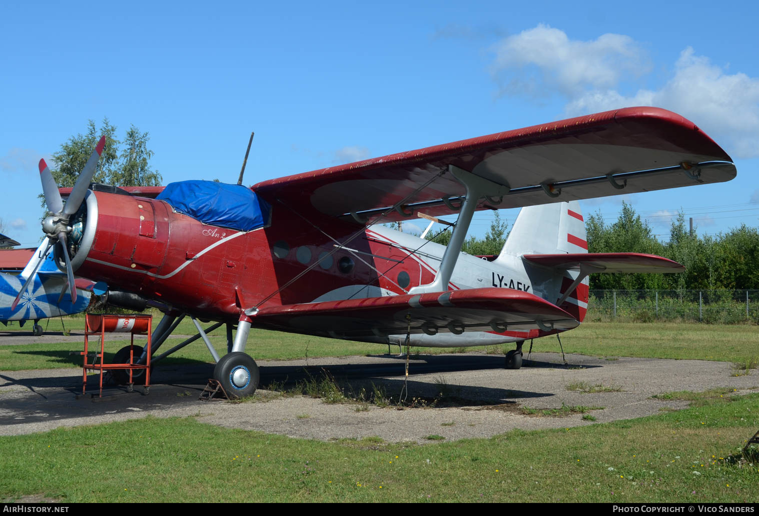 Aircraft Photo of LY-AEK | Antonov An-2R | AirHistory.net #661236