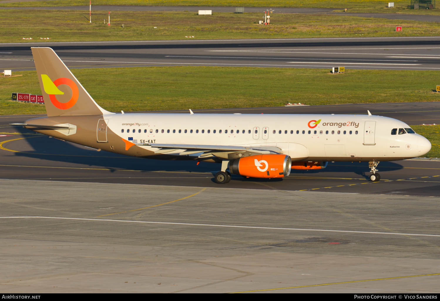 Aircraft Photo of SX-KAT | Airbus A320-232 | Orange2fly | AirHistory.net #661239