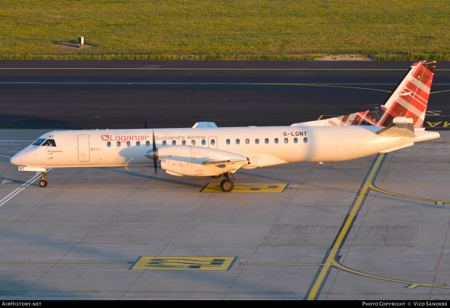 Aircraft Photo of G-LGNT | Saab 2000 | Loganair | AirHistory.net #661251