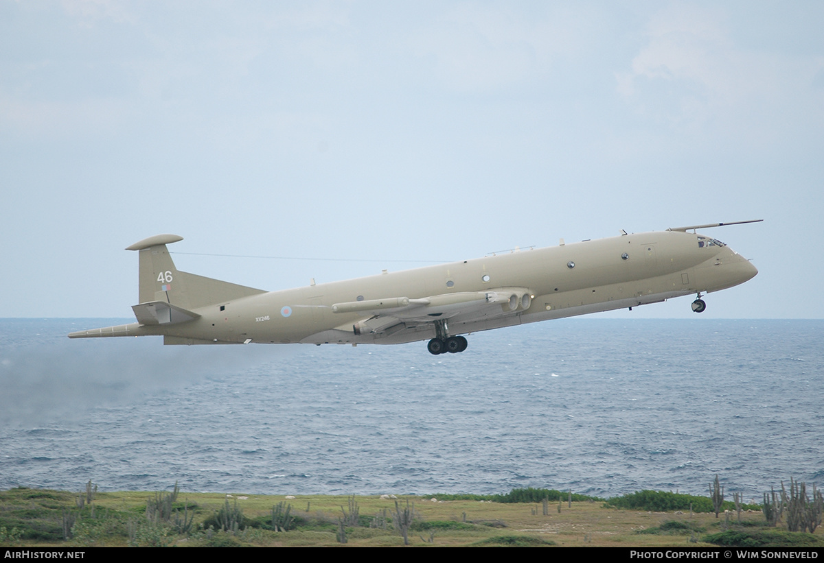 Aircraft Photo of XV246 | Hawker Siddeley HS-801 Nimrod MR.2P | UK - Air Force | AirHistory.net #661347